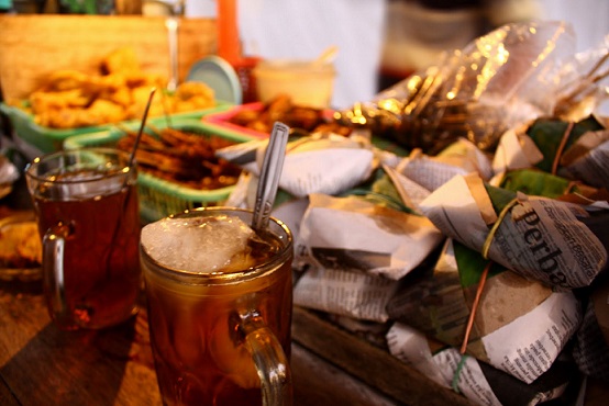 Angkringan  Wisata Kuliner Yogyakarta